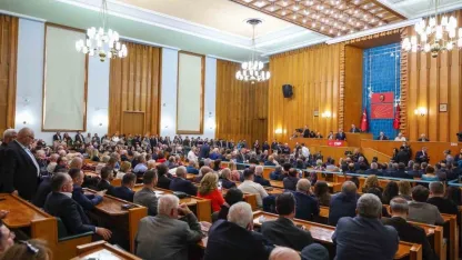 CHP Lideri Özel: "Kimse Kıbrıs’ı Türkiye’nin arka bahçesi görmesin"