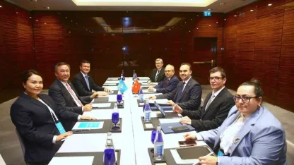 Bakan Kacır’dan Bakü’de diplomasi trafiği
