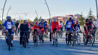 KMÜ’de "Bisikletini Al Gel" etkinliği düzenlendi