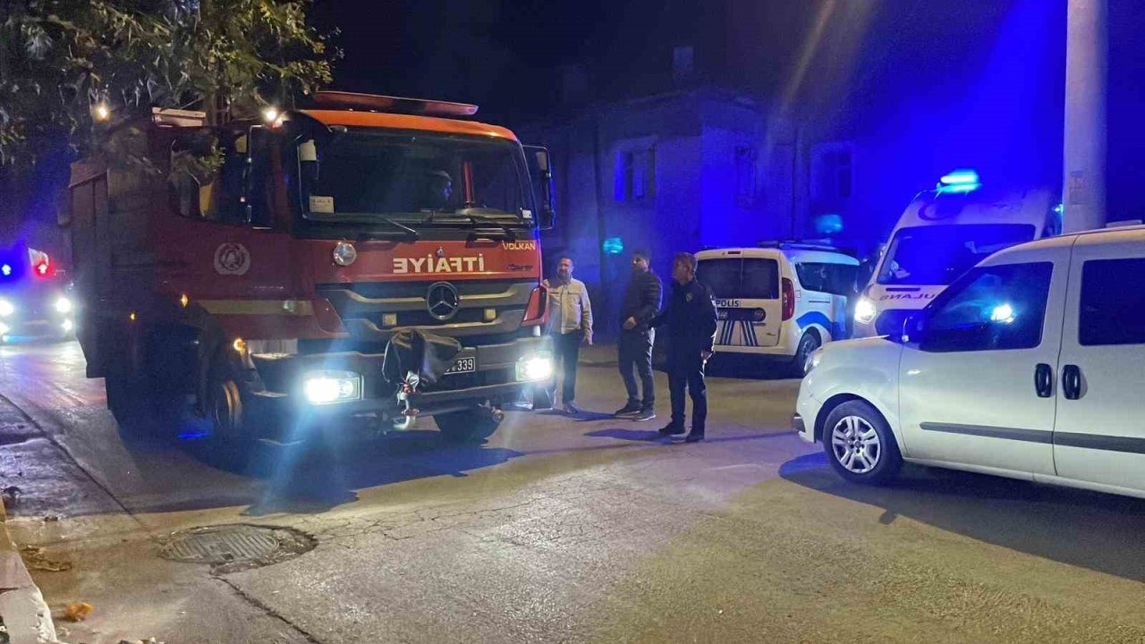 Kamyonunda yaralı halde bulunan şahıs hastaneye kaldırıldı