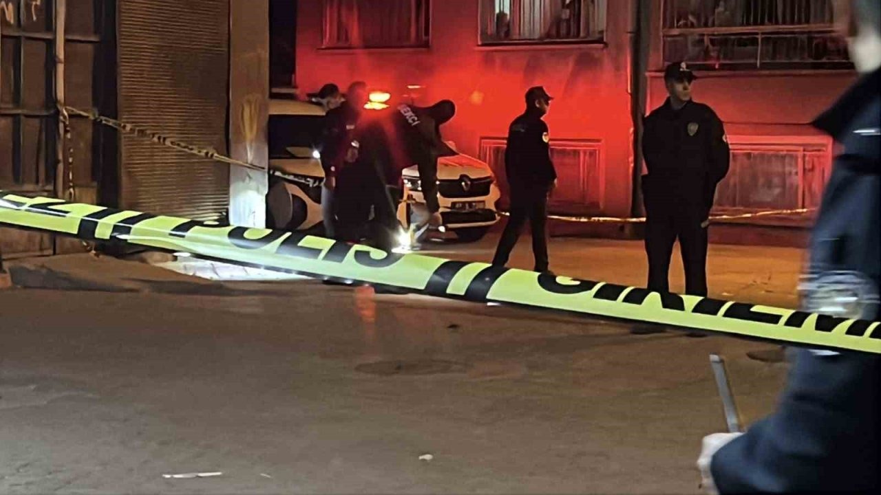 Konya’da cinayetle biten yan bakma kavgasının 2 şüphelisi tutuklandı