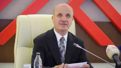 Üniversiteden 3 yılda mezuniyet uygulaması önümüzdeki yıl başlayacak