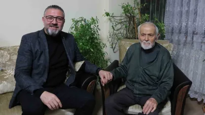 95 yaşındaki şehit babası öğretmen, özel günde unutulmadı