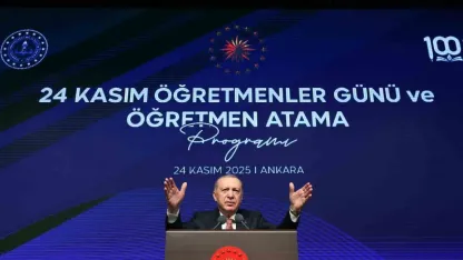 Cumhurbaşkanı Erdoğan: "Büyürken çocuklarımıza ve gençlerimize bizim yaşadığımız dünyayı empoze ederek bir yere varamayız"