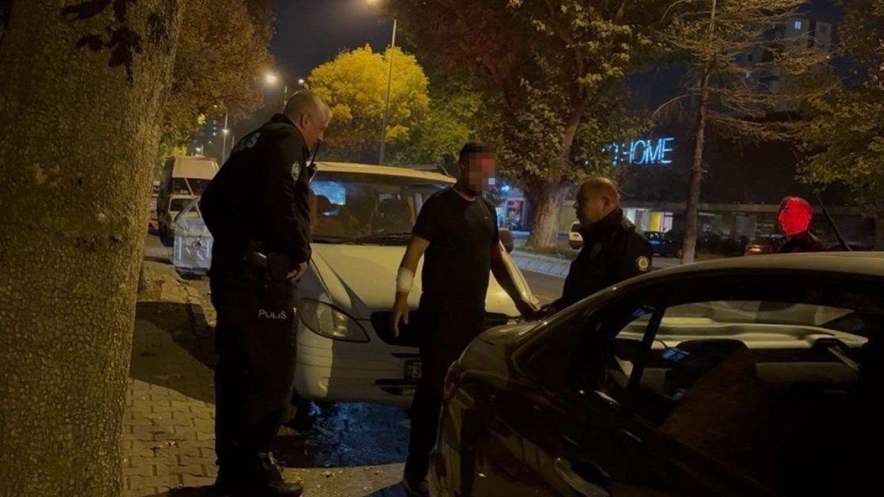 Annesinden para alamayınca kendine zarar vermeye kalktı