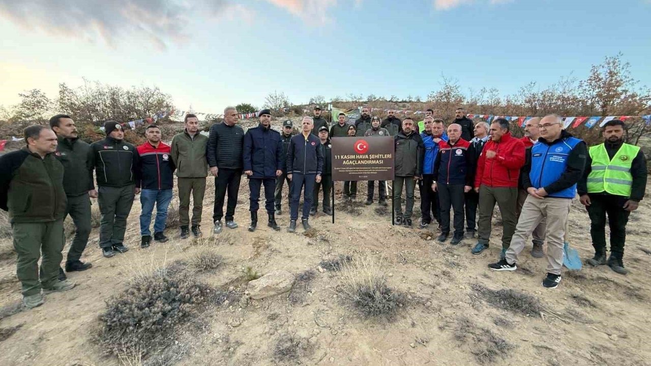 Karaman&#039;da Kahraman Şehitler İçin 50 Bin Fidan Dikildi: Uçak Kazası Şehitleri Yaşatılacak