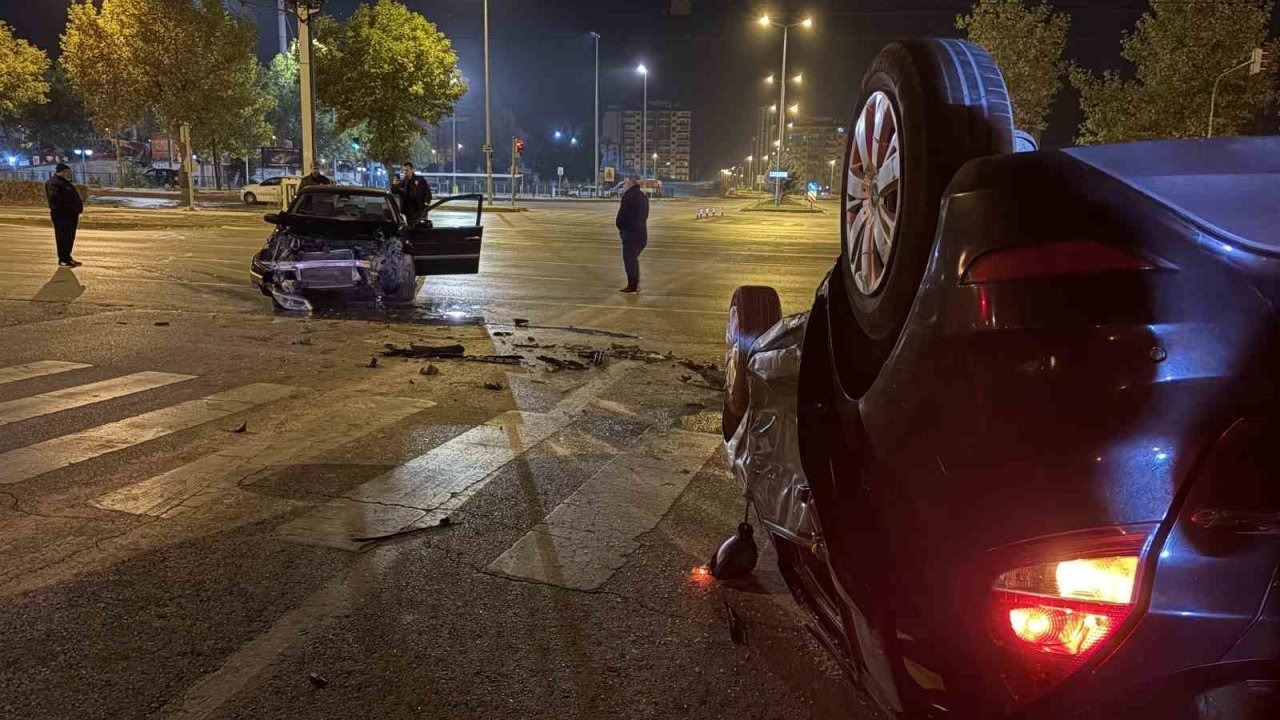 Kayseri’de kazaya karışan otomobil takla attı: 2 yaralı