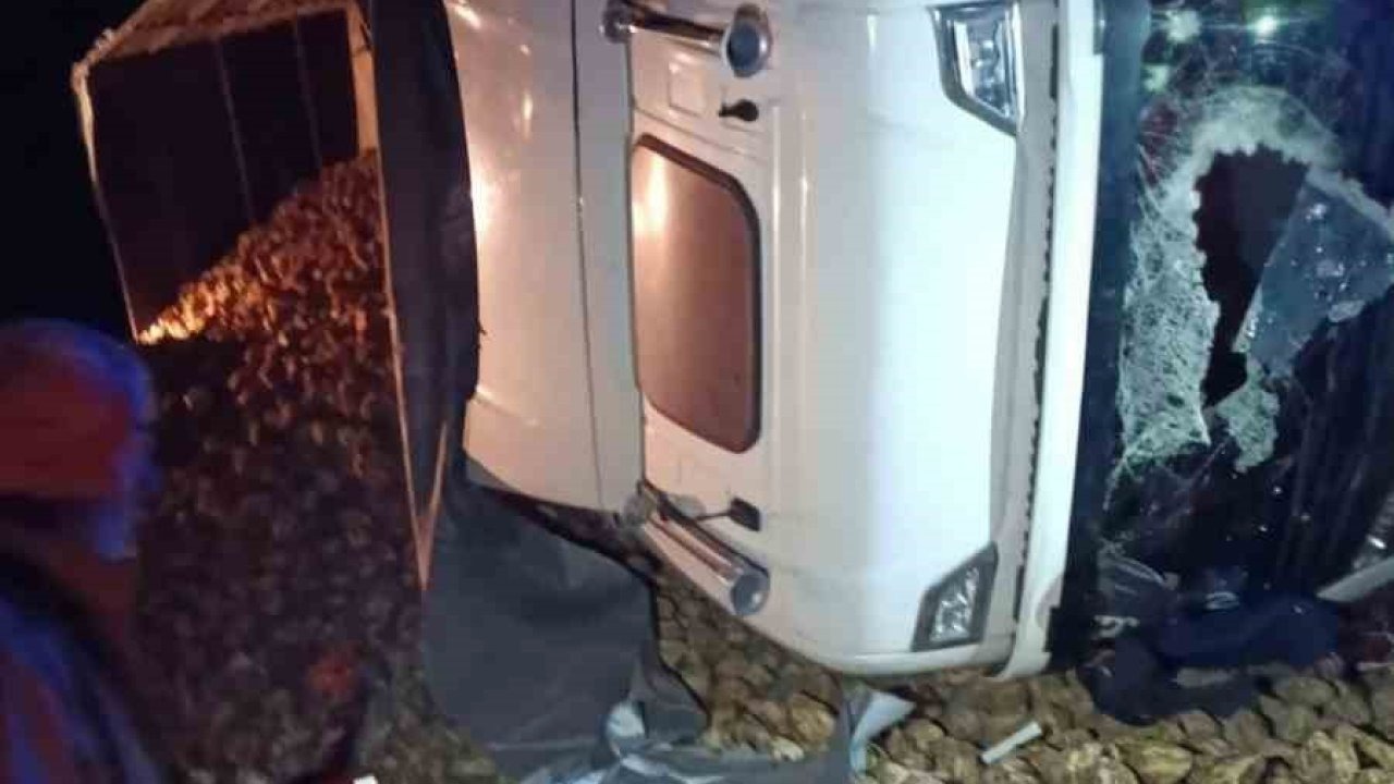 Yozgat’ta tır devrildi: 1 ölü