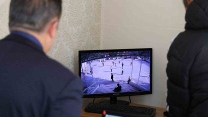 Öğrencisinin hayatını Heimlich manevrasıyla kurtardı