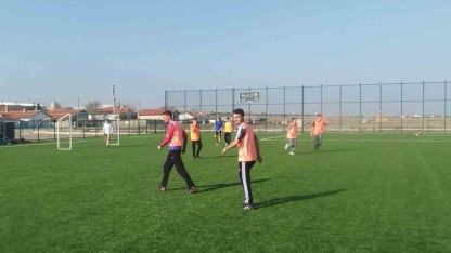 Futbol takımı seçmelerinde büyük coşku yaşandı