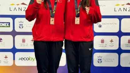 Eskişehirli milli sporcu ikizlerden Avrupa’da önemli başarı