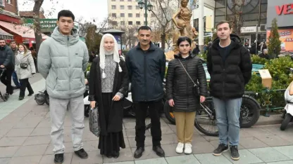 Eskişehir’deki binlerce uluslararası öğrenciye ES-UDER destek eli uzatıyor