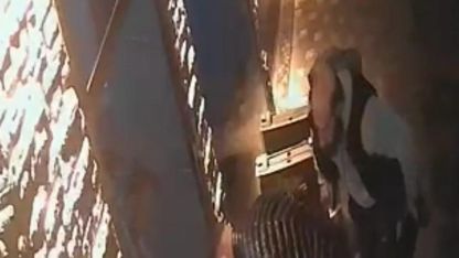 Kayseri’de esnaf boğazına şeker kaçan çocuğu heimlich manevrasıyla kurtardı... O anlar kamerada