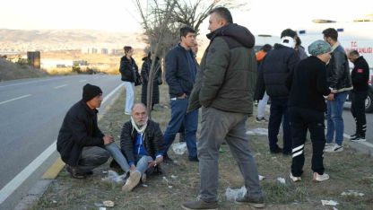 Kırıkkale’de 3 servis aracı çarpıştı: 10 yaralı