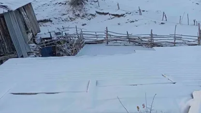 Beypazarı’nda kar yağışı etkili oldu