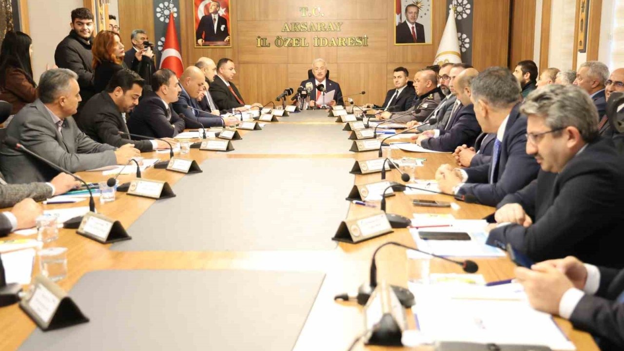 Aksaray’da bin 100 personel kış tedbiri görevine hazır