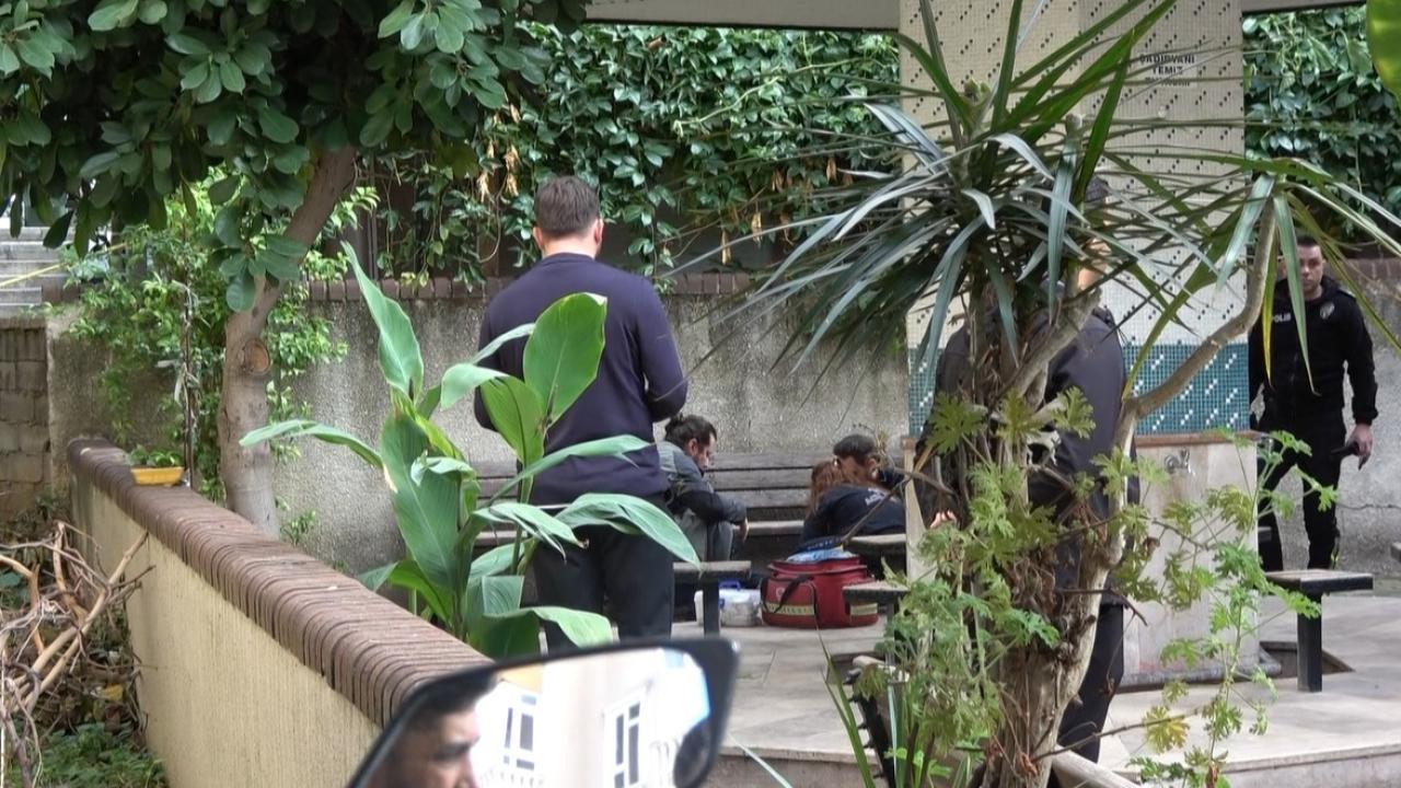 Alanya’da Aile Dehşeti: 1 Kişi Hayatını Kaybetti, 3 Yaralı Şüpheli Cami Avlusunda İntihara Kalkıştı