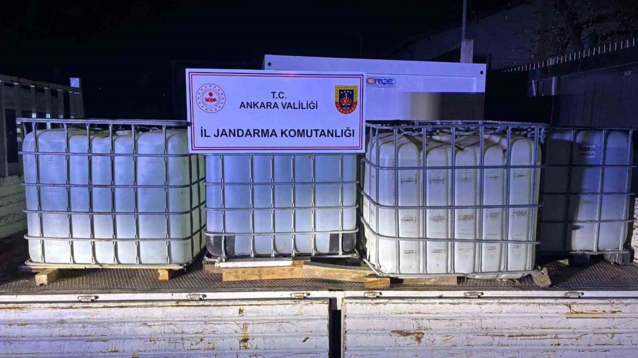Ankara’da yasa dışı etil alkol ticareti yapan 2 kişi gözaltına alındı