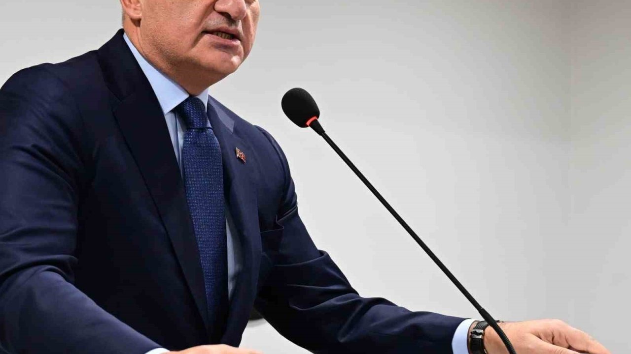 Bakan Ersoy: &quot;15 Aralık, artık dünya takviminde Türk dili için özel bir yer alacak&quot;