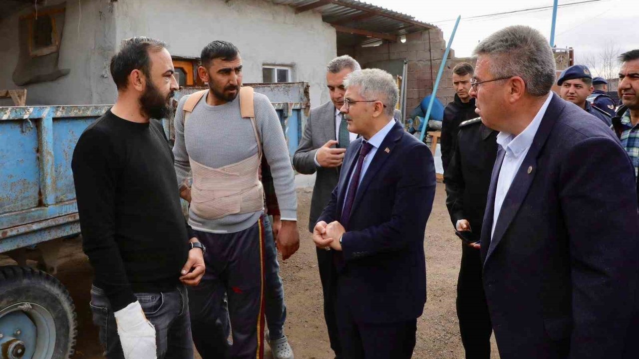 Halı saha kavgasının ardından Vali Çelik Kiledere’ye gitti