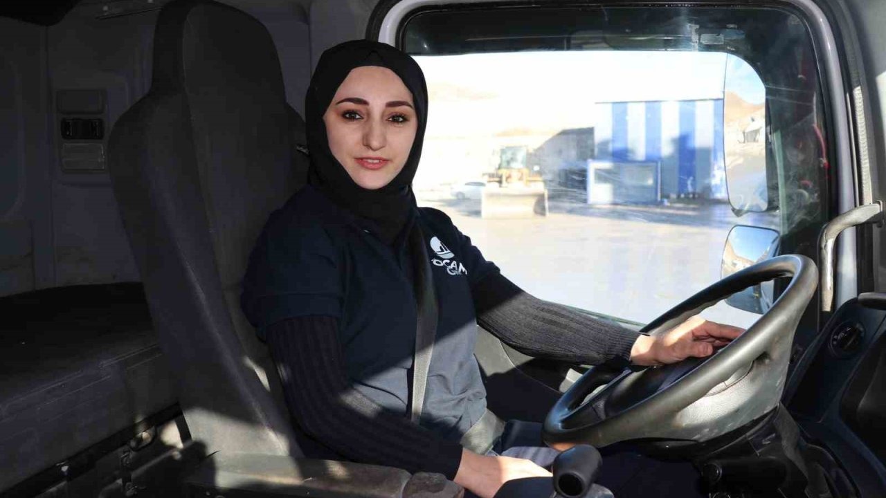 ‘Kadınsın yapamazsın’ dediler, şimdi tır şoförlüğü yapıyor