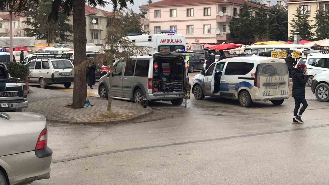 Konya’da pazarda taşlı-sopalı kavga: 5 yaralı