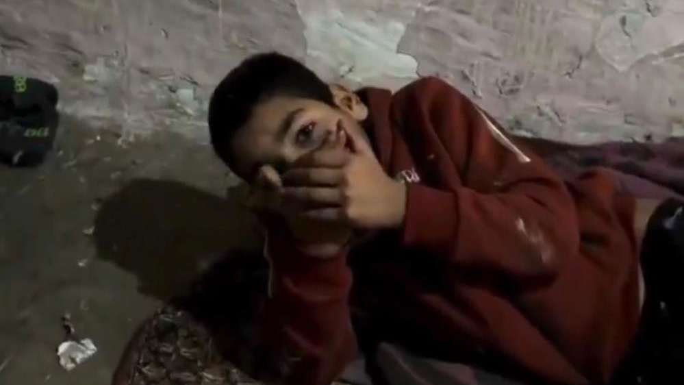 Kümeste yaşamaya mahkum edilen çocuklar kurtarıldı