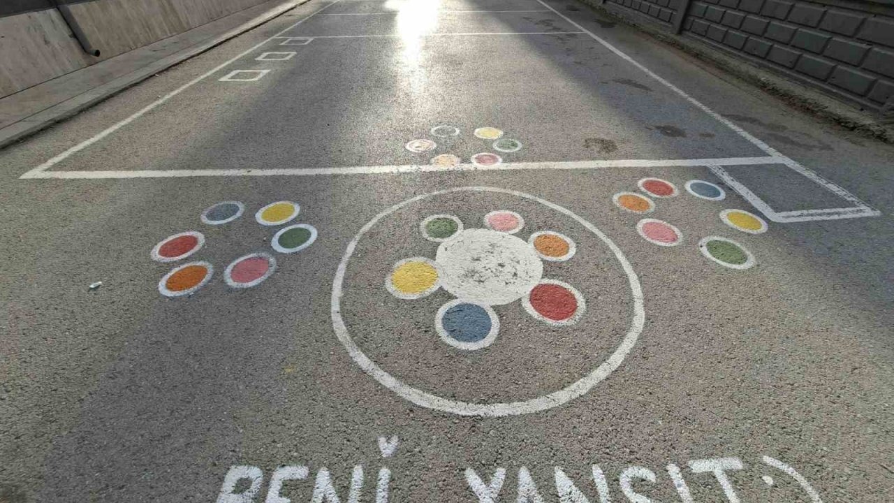 NÖHÜ gönüllü öğrencilerinden Selçuk İlkokulu’na renkli dokunuş