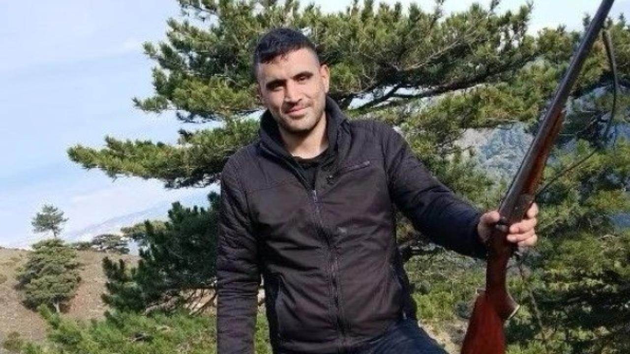 Tartışma Kanlı Bitti: Mehmet Yılmaz Bıçaklı Kavgada Hayatını Kaybetti
