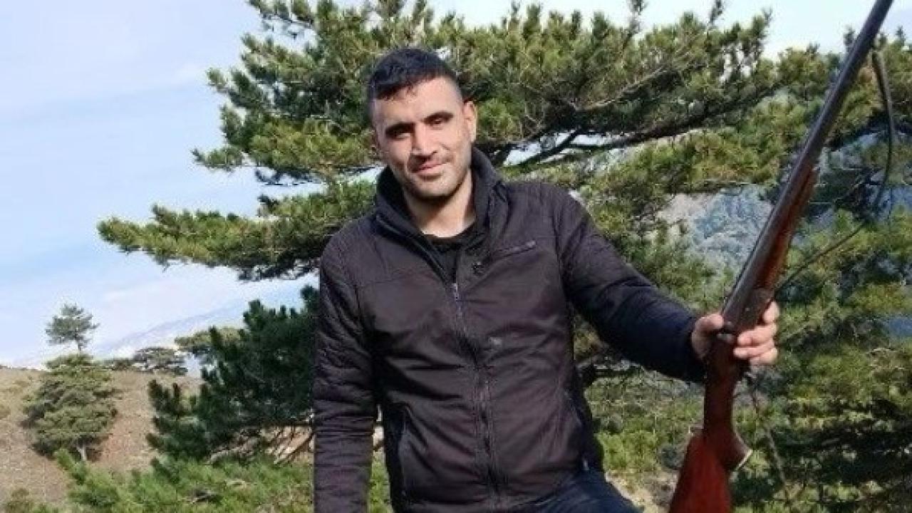 Tartışma Kanlı Bitti: Mehmet Yılmaz Bıçaklı Kavgada Hayatını Kaybetti