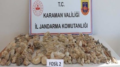 Karaman’da kaçak sigara ile 420 adet fosil ele geçirildi: 12 kişi tutuklandı