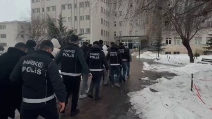 Sivas’ta zehir tacirlerine operasyon: 7 kişi tutuklandı