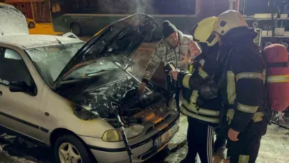 Oto tamircisinden yeni çıkardığı otomobili alev aldı