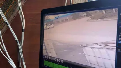 Otomobilin çarptığı tırın deposu patladı