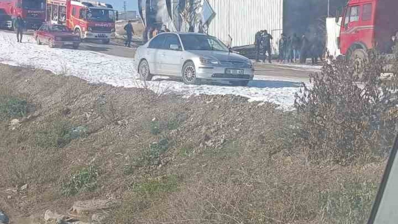 Ankara’da geri dönüşüm fabrikasında yangın
