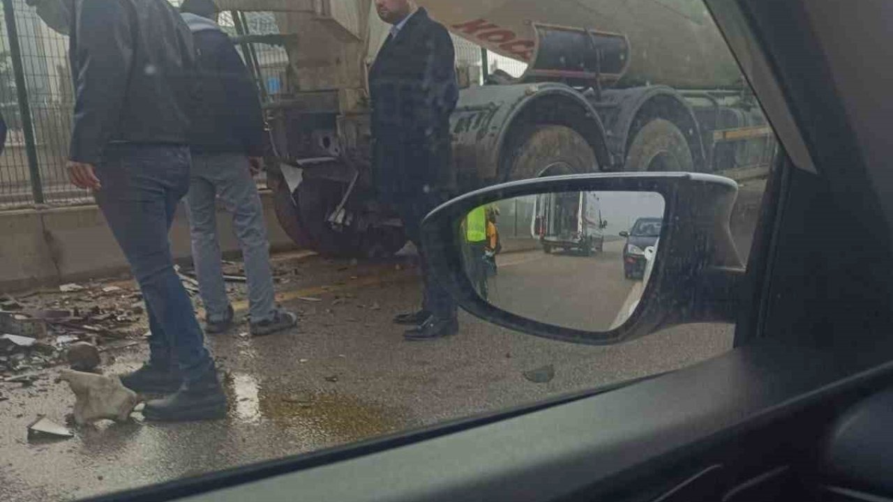 Ankara’da sis kazaları da beraberinde getirdi: 5 yaralı