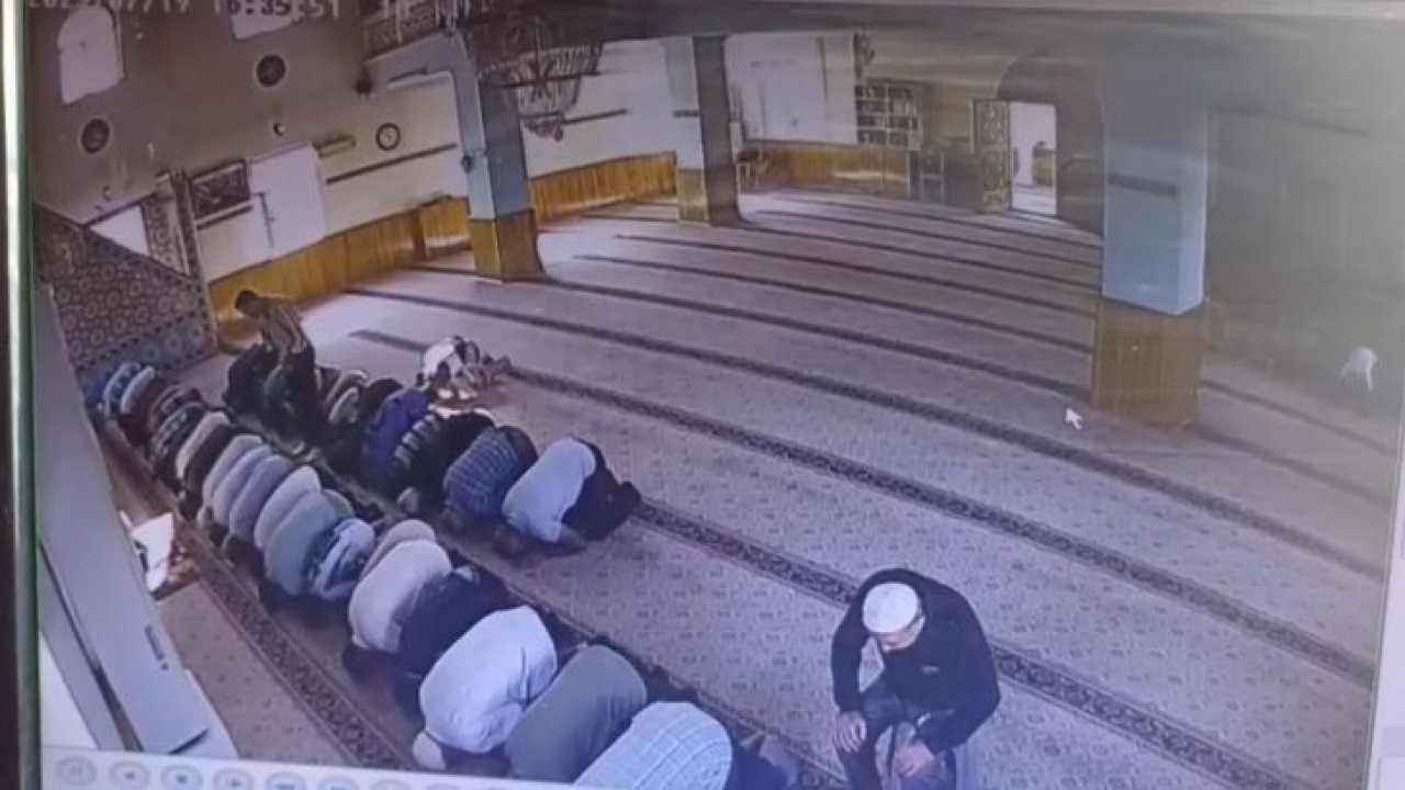 Camide namaz kılan komşusunu öldüren sanık: "Asıl caniyi kardeşim tahliye olduğunda görecekler"