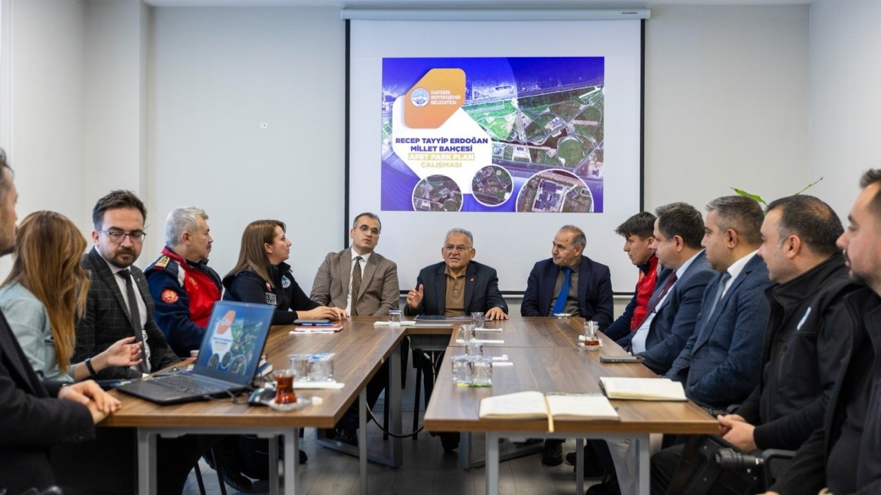 Kayseri Büyükşehir, 2025’te afet farkındalık eğitimleri ve teknik çalışmalarla şehri dirençli hale getirdi