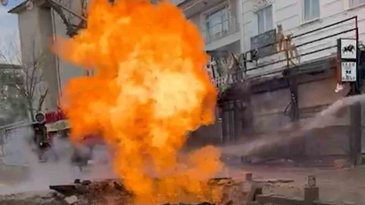 Kırıkkale’de doğal gaz boru hattı patladı, alevler metrelerce yükseldi