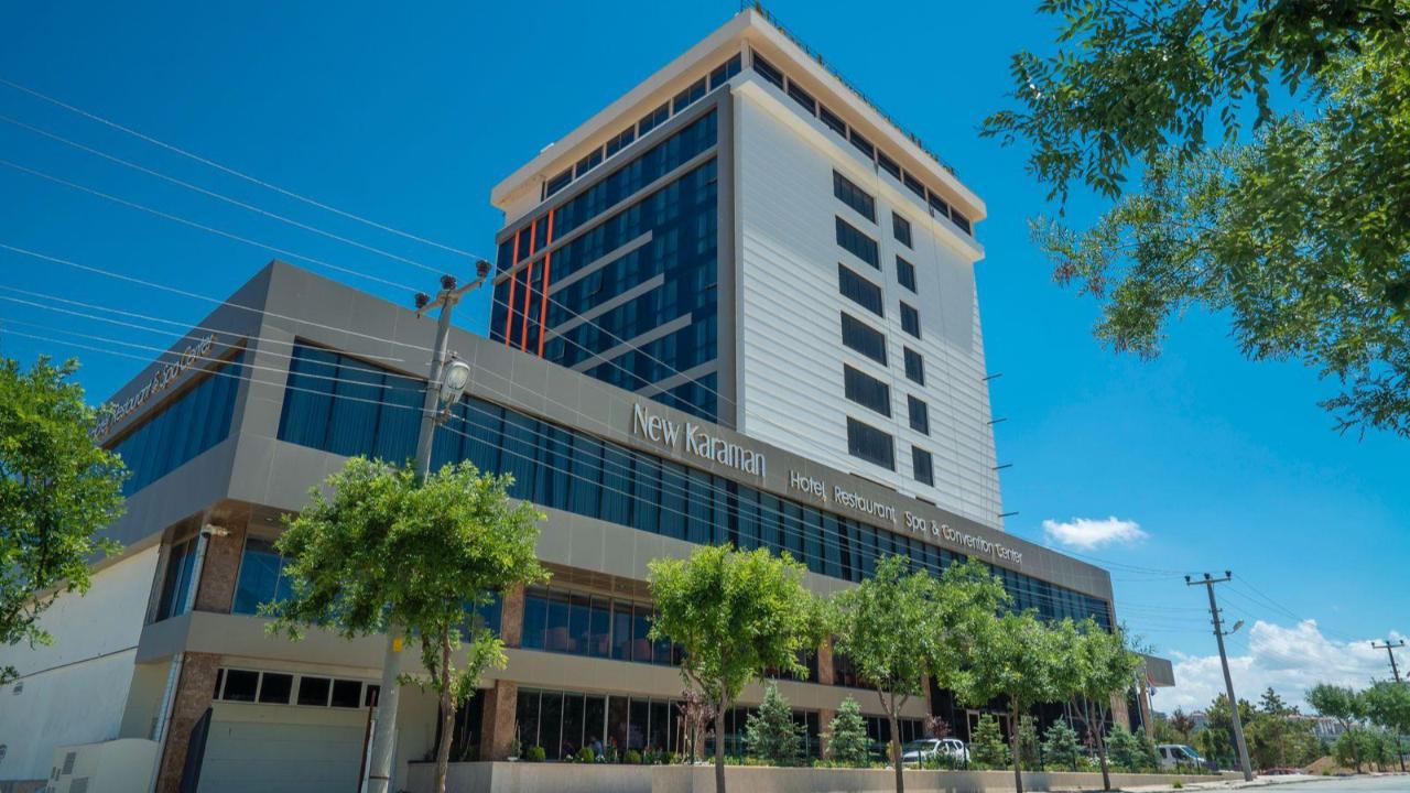 NEW KARAMAN OTEL YENİ YIL MESAJI