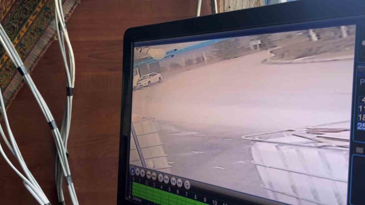 Otomobilin çarptığı tırın deposu patladı