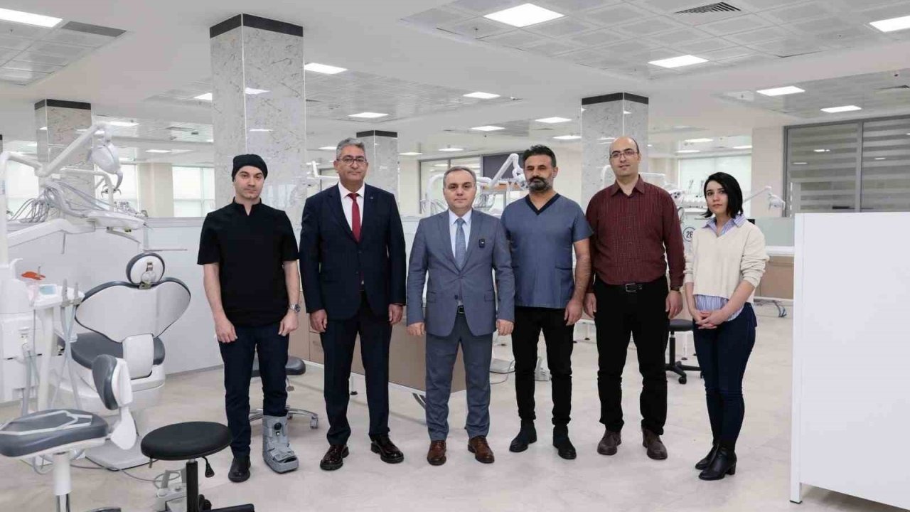 Rektör Altun, Yeni Diş Hastanesi Binası’nı inceledi