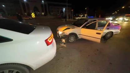 Karaman’da otomobiller çapıştı: 1 yaralı