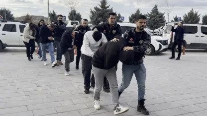 Aksaray’da uyuşturucu operasyonu: 8 gözaltı