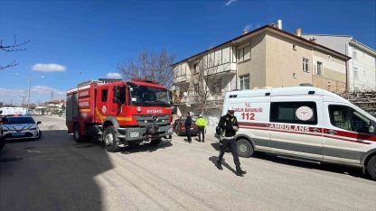 Karaman’da iki otomobil çarpıştı: 3 yaralı