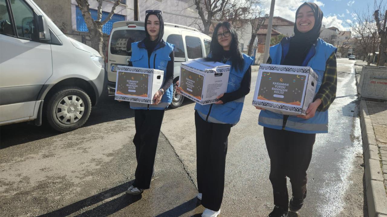 Gönüllü Gençlerden Ramazan'da Anlamlı Dayanışma