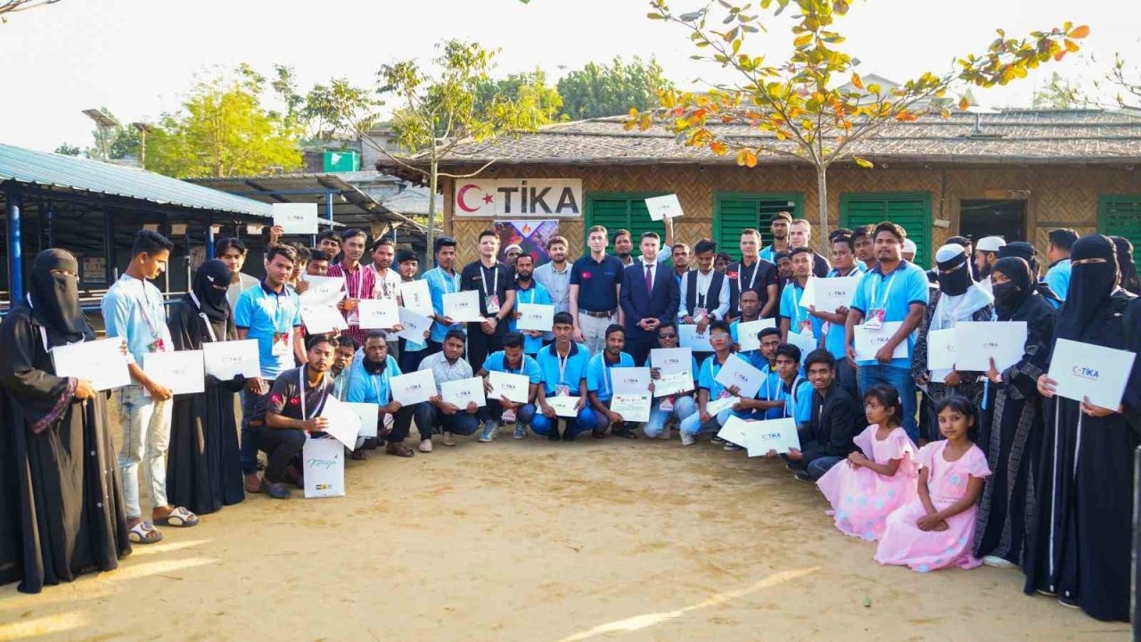 Konya Büyükşehir ve TİKA’dan Arakanlı mültecilere afet eğitimi