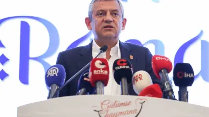 CHP Genel Başkanı Özel: "Maalesef 160 kız çocuğu daha ilk günden öldü"