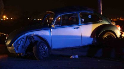 Otomobil takla attı: 3 yaralı