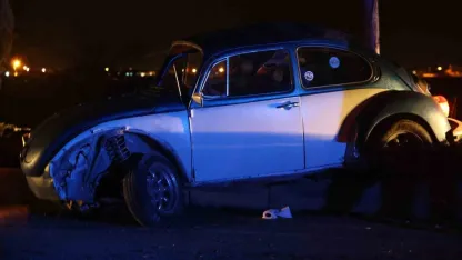 Otomobil takla attı: 3 yaralı